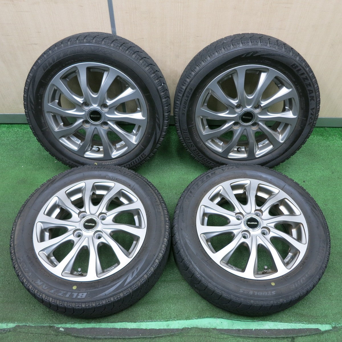 *送料無料* キレイ★スタッドレス 155/65R14 ブリヂストン ブリザック VRX BALMINUM バルミナ 14インチ PCD100/4H★4032702NJス