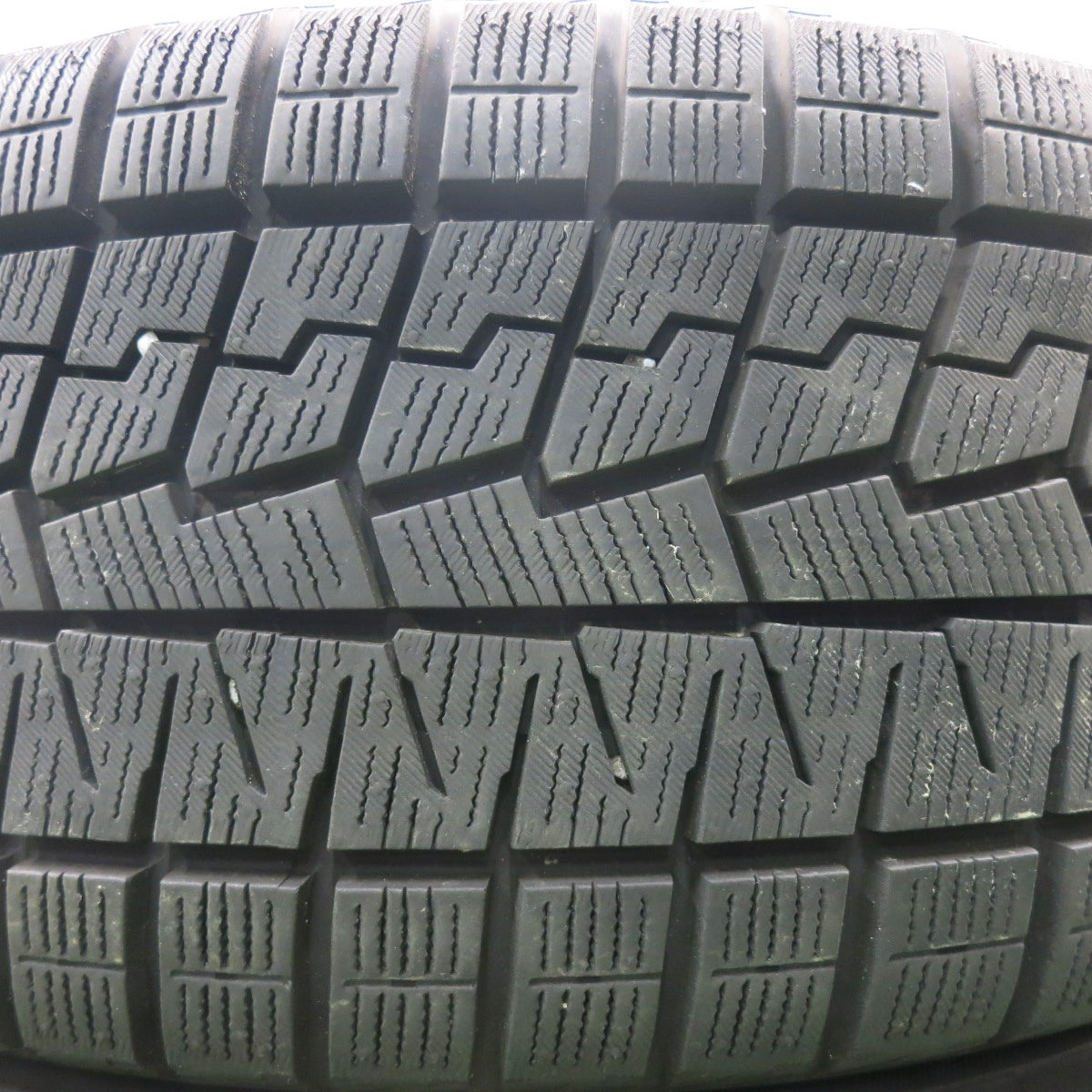 *送料無料* 超バリ溝！22年！キレイ！9.5分以上★インプレッサ等 225/45R17 スタッドレス ヨコハマ アイスガード iG70 VELVA CHARGE ヴェルヴァ PCD100/5H★4050502HAス