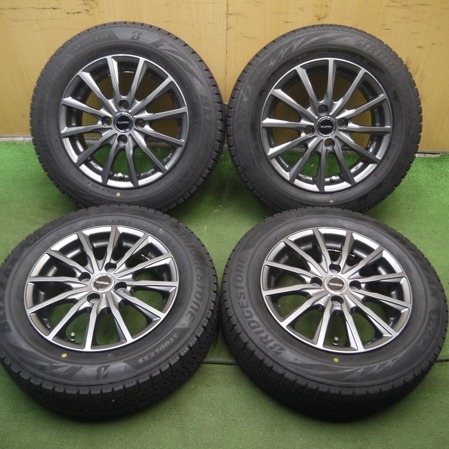 *送料無料* バリ溝！23年！キレイ！ほぼ10分★スタッドレス 165/70R14 ブリヂストン ブリザック VRX2 BALMINUM バルミナ 14インチ PCD100/4H★4041505Hス