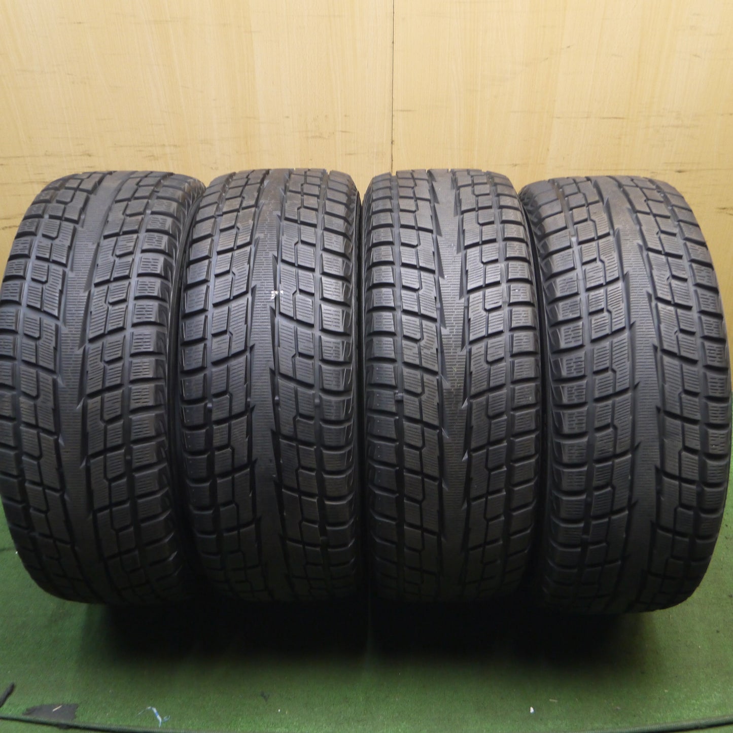 *送料無料*バリ溝！キレイ！9.5分★ベンツ 等 Euro Premium 275/50R20 ヨコハマ ジオランダー i/T-S 20インチ ユーロプレミアム PCD112/5H★4012704クス