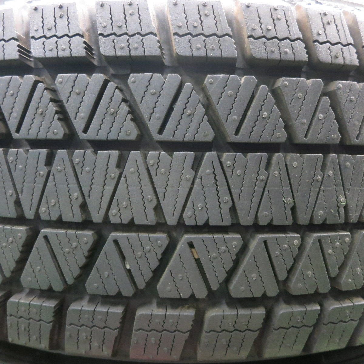 *送料無料* バリ溝！21年！キレイ！ほぼ10分★スタッドレス 225/65R17 ブリヂストン ブリザック DM-V3 SEIN RACING S  ザイン レーシングS PCD114.3/5H★4042015HAス