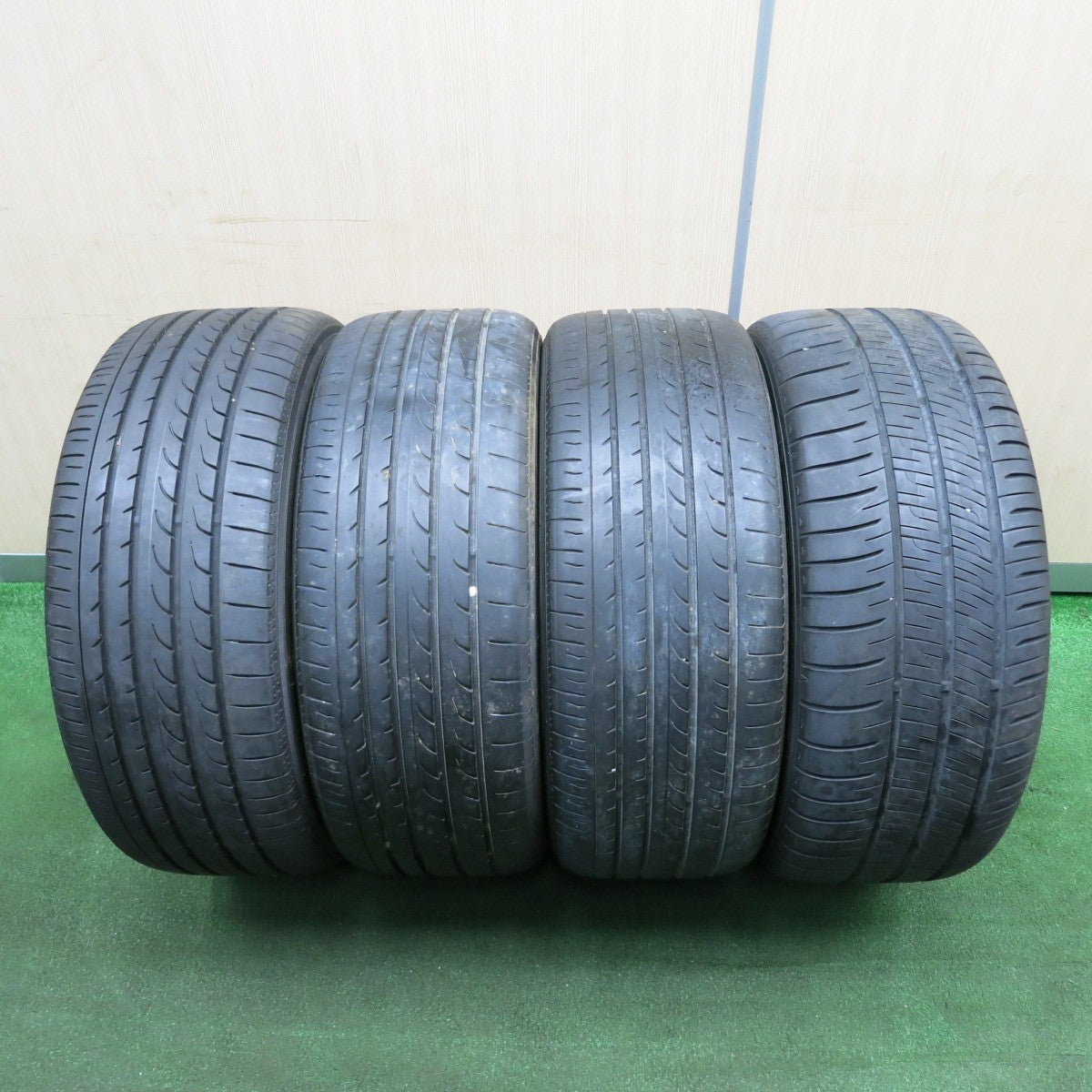 *送料無料* バリ溝！9.5分★LEONIS LV 245/40R19 ヨコハマ ブルーアース RV-02 ダンロップ エナセーブ RV505  LEONIS LV レオニス 19インチ PCD114.3/5H★4041703TNノ