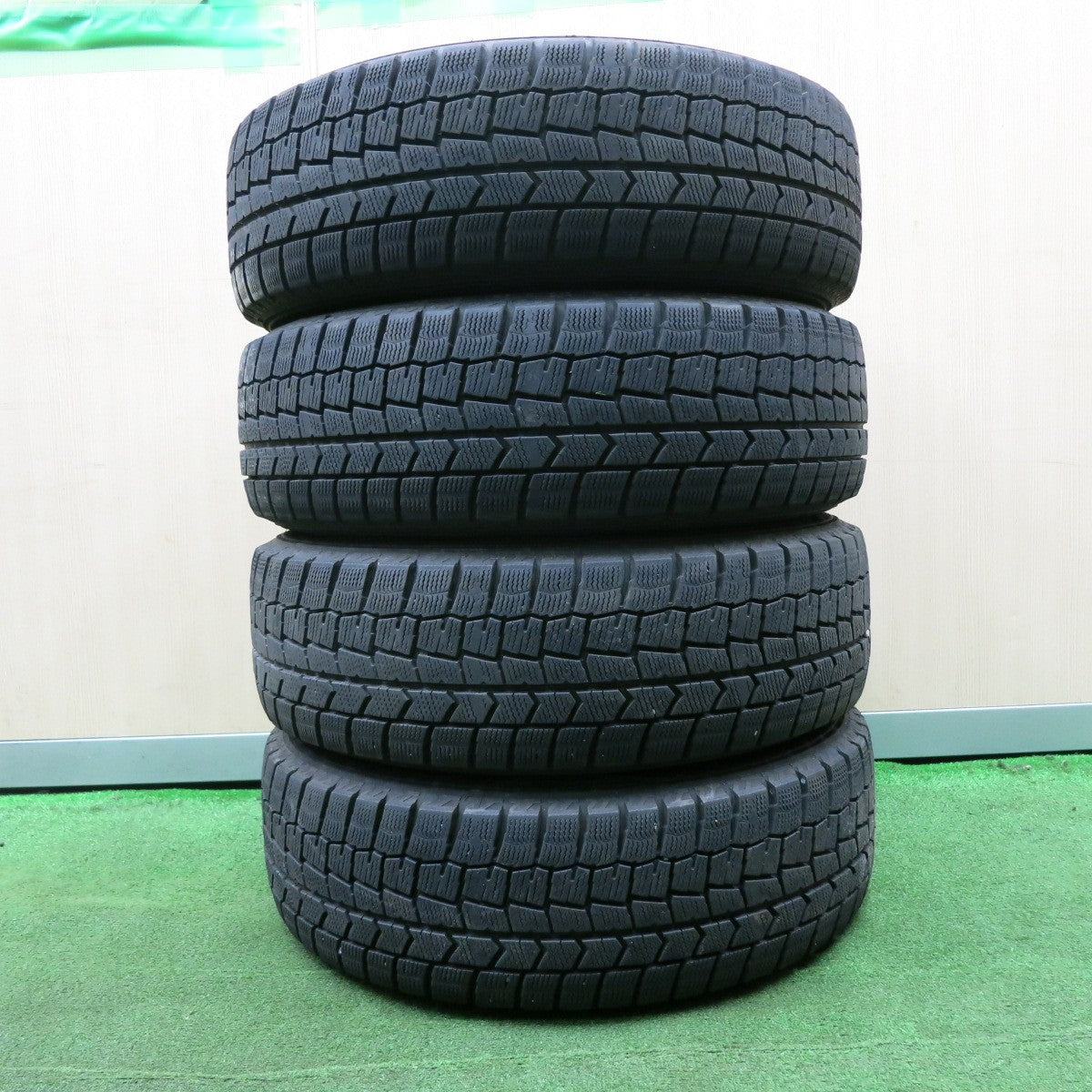 *送料無料* キレイ！21年★スタッドレス 185/65R15 ダンロップ ウインターマックス WM02 WINNERS ウィナーズ 15インチ PCD100/4H★4051804NJス