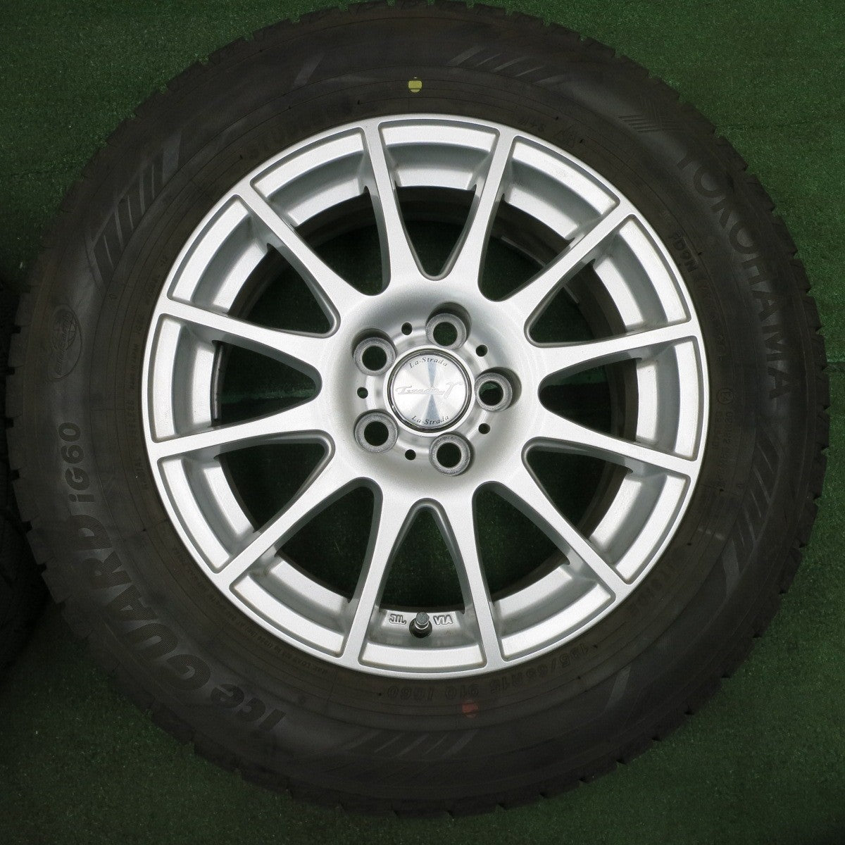 *送料無料* バリ溝！20年！9分★プリウス 等 195/65R15 スタッドレス ヨコハマ アイスガード iG60 Tiradoγ La-Strada 阿部商会 PCD100/5H★4041901NJス