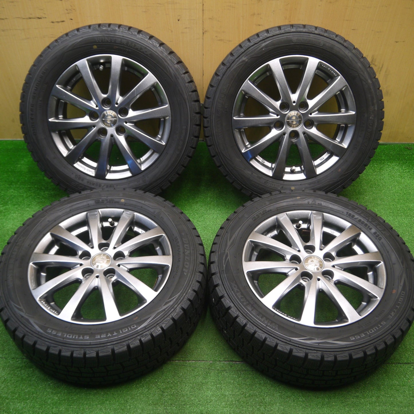 [送料無料] バリ溝！綺麗！9.5分以上★ワーゲン等 185/60R14 スタッドレス ダンロップ ウインターマックス WM01 Team Sparco チームスパルコ PCD100/5H★4101601Hス