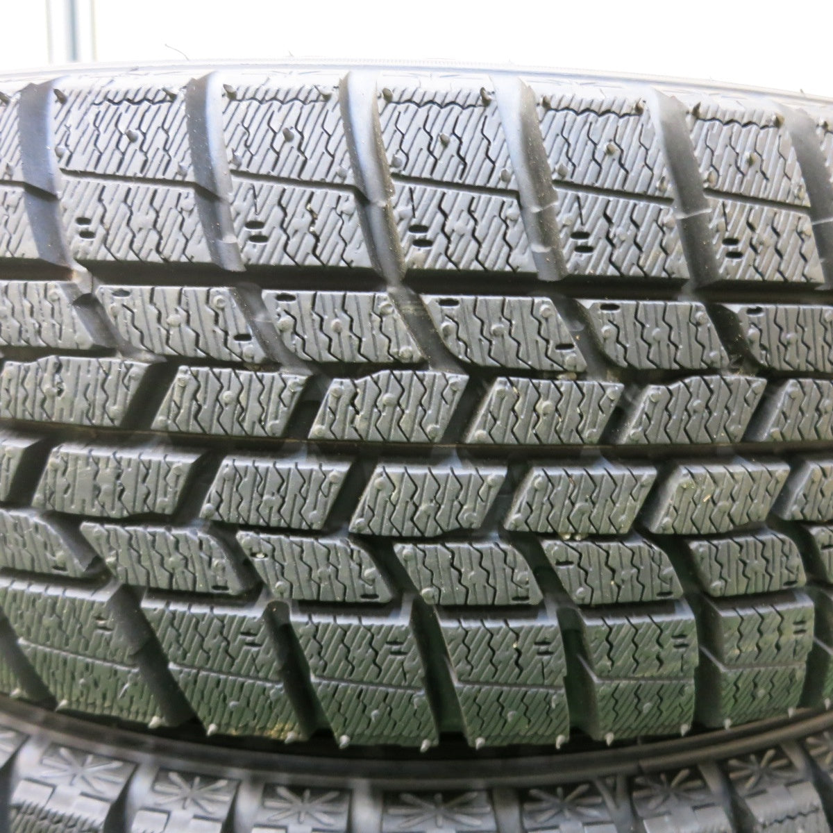 [送料無料] 超バリ溝！キレイ！ほぼ10分★スタッドレス 155/65R14 グッドイヤー アイスナビ6 LVF 社外 アルミ 14インチ PCD100/4H★4111203SYス