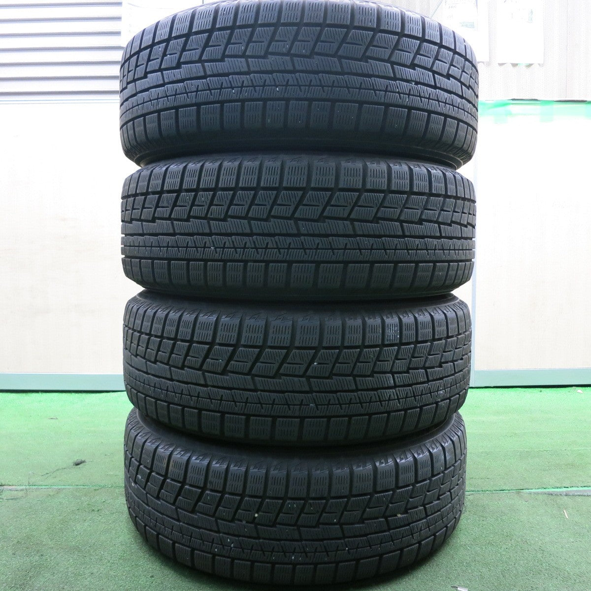 *送料無料* バリ溝！20年！9分★スタッドレス 225/60R17 ヨコハマ アイスガード iG60 GRASS グラス 17インチ PCD114.3/5H★4050607HAス