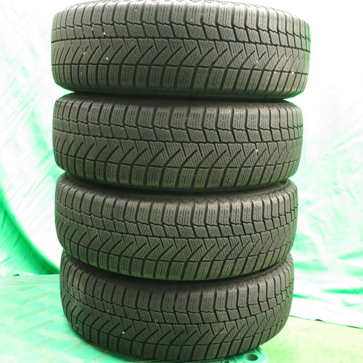 *送料無料* 4本価格★スタッドレス 175/70R14 コンチネンタル コンチバイキング コンタクト6 Zmeist VS-1 14インチ PCD100/4H★4042206ナス