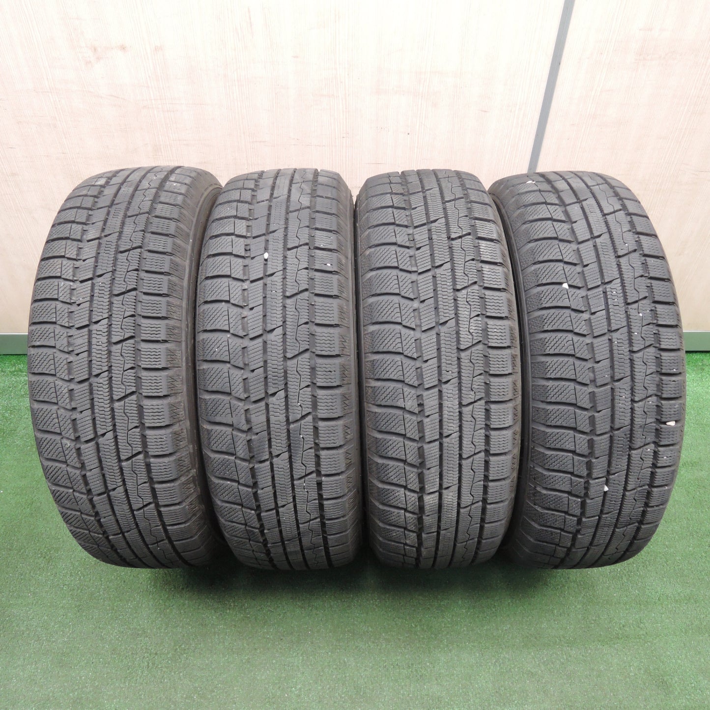 *送料無料* バリ溝！21年！キレイ！9.5分★スタッドレス 195/65R15 トーヨー ウインター トランパス TX NEXTA ネクスタ 15インチ PCD114.3/5H★4031301TNス