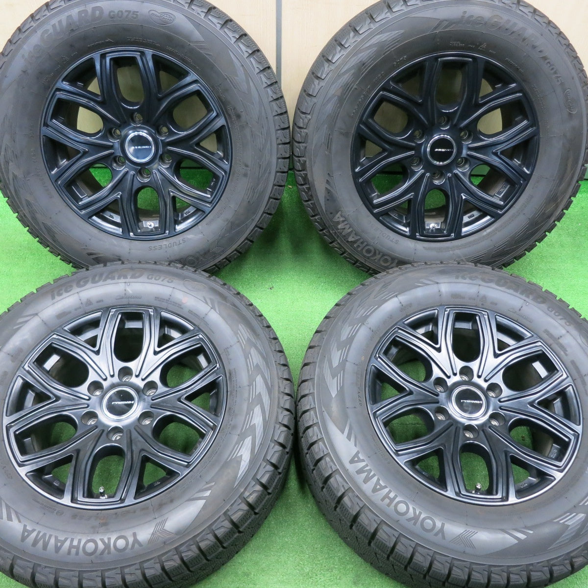 [送料無料] バリ溝！22年！キレイ！9.5分★PREMIX 飛車 265/65R17 スタッドレス ヨコハマ アイスガード G075 プレミックス 17インチ PCD139.7/6H★4120708NJス