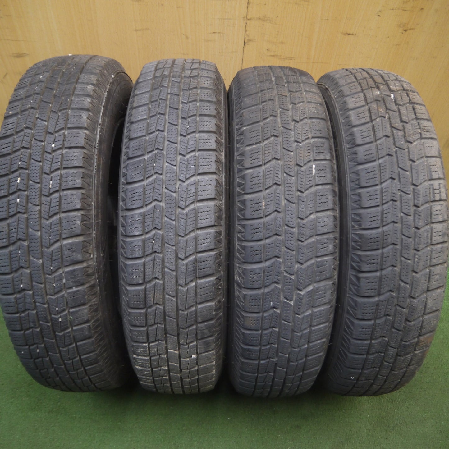 *送料無料* 4本価格★スタッドレス 145/80R13 オートバックス ノーストレック N3i SMACK ENKEI スマック エンケイ 13インチ PCD100/4H★4072201Hス