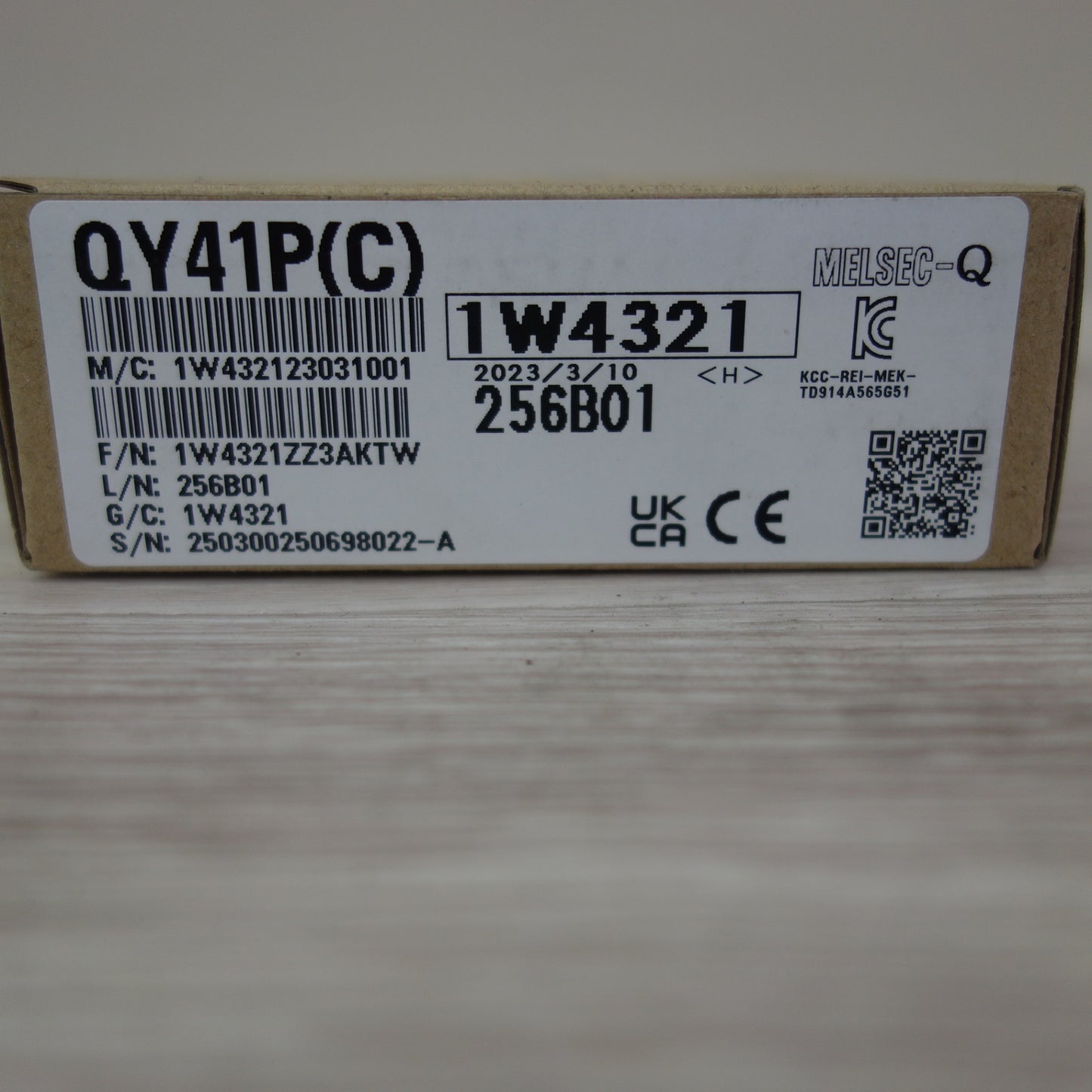 [送料無料] 新品☆MITSUBISHI 三菱 QY41P (C) CPUユニット シーケンサ 256B01 MELSEC-Q☆