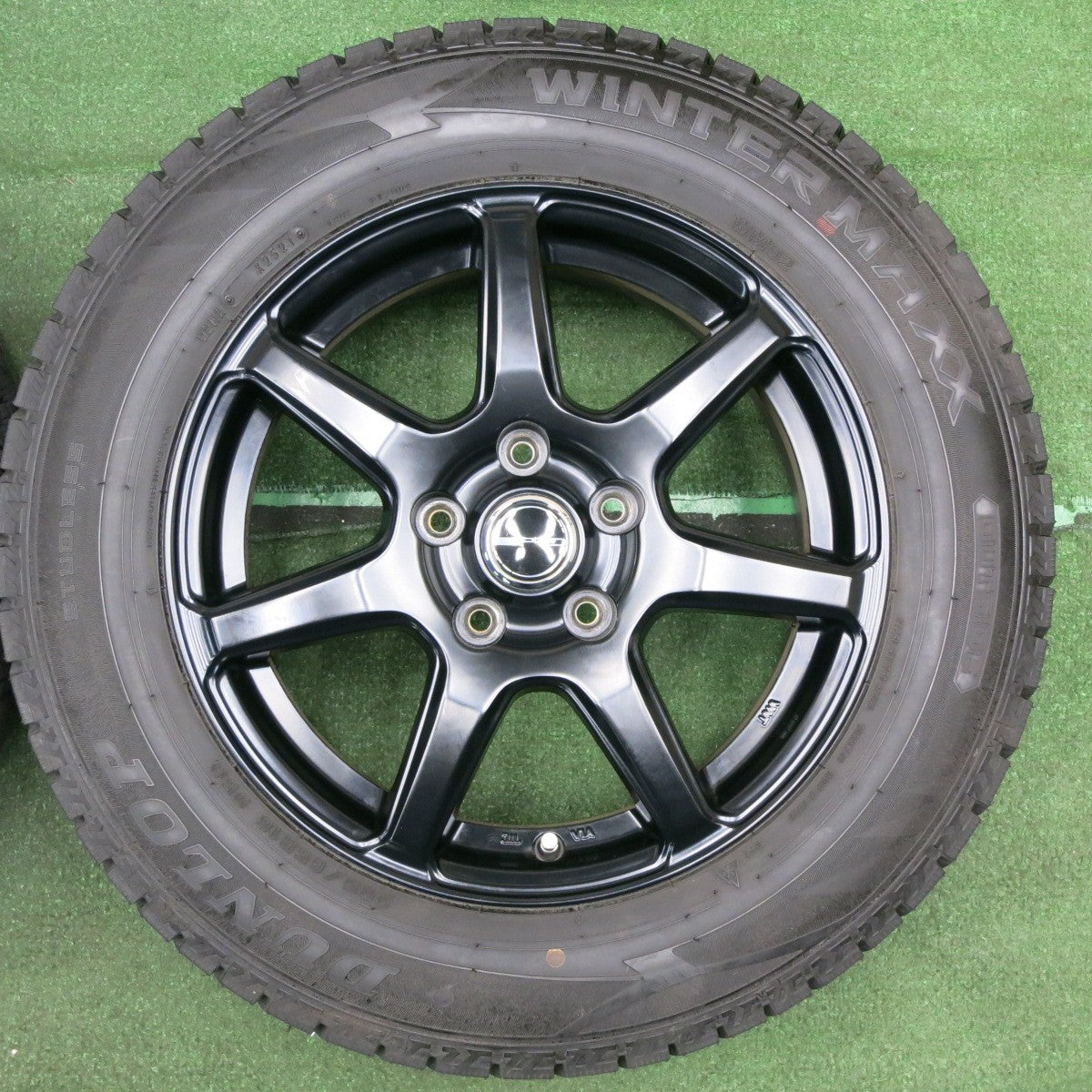 *送料無料* バリ溝！21年！キレイ！9.5分★スタッドレス 205/65R16 ダンロップ ウインターマックス WM02 PRD 16インチ PCD114.3/5H★4040901TNス