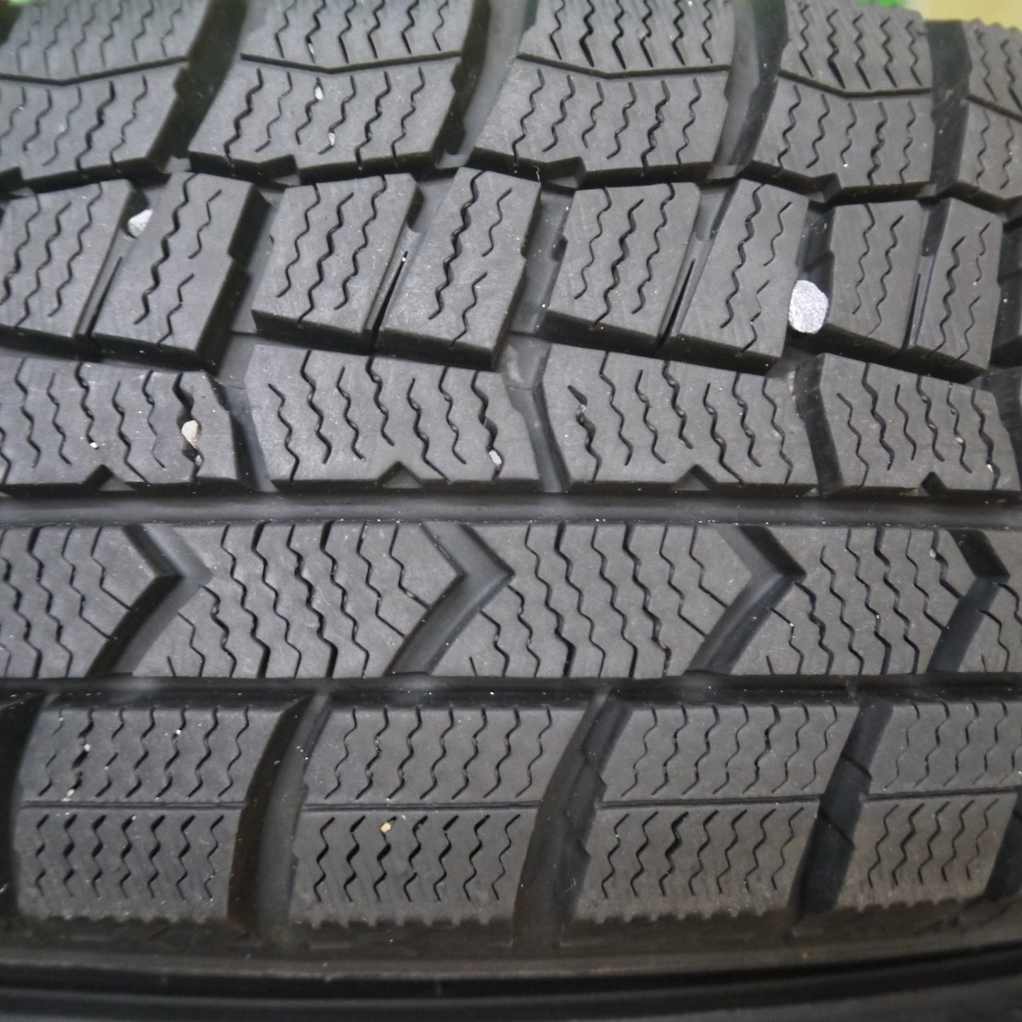 [送料無料] バリ溝！23年！キレイ！9.5分★スタッドレス 165/65R14 ダンロップ ウインターマックス WM02 DUFACT デュファクト 14インチ PCD100/4H★4101101Hス