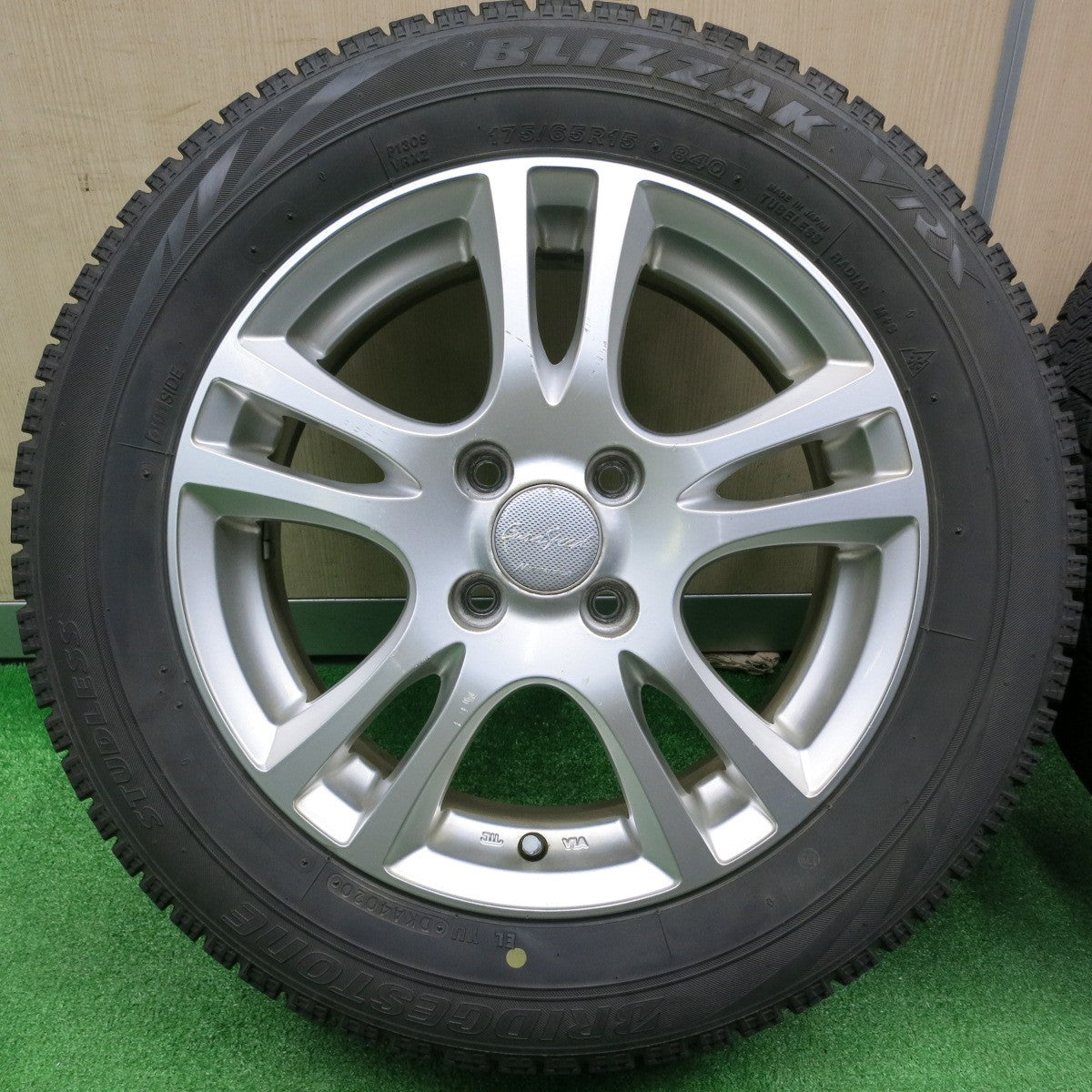 [送料無料] 4本価格！20年★スタッドレス 175/65R15 ブリヂストン ブリザック VRX EuroSpeed MANARAY SPORT マナレイ PCD100/4H★4101505NJス