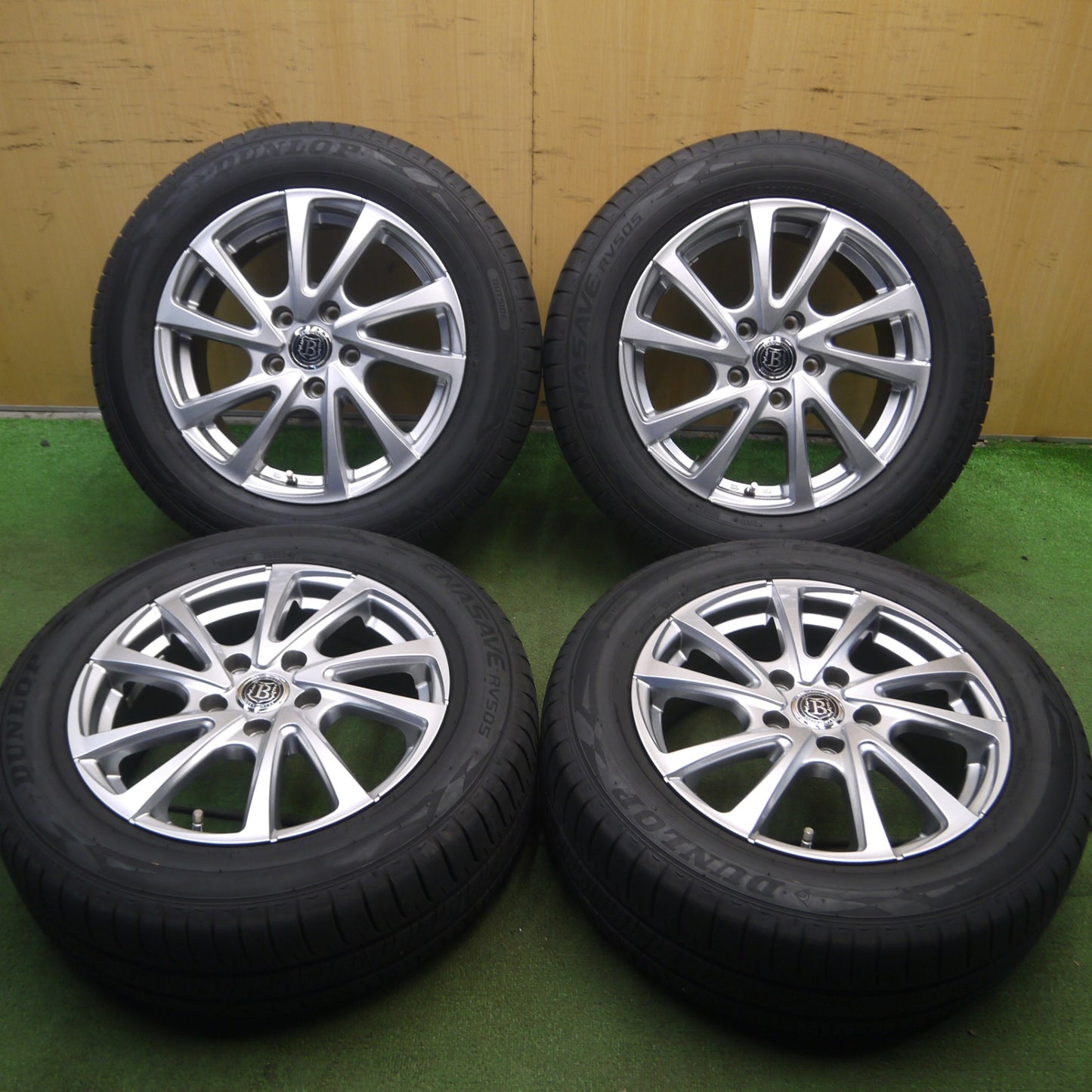 *送料無料* バリ溝！22年！キレイ！9.5分★205/60R16 ダンロップ エナセーブ RV505 BRANDLE-LINE ブランドルライン PCD114.3/5H★4032205Hノ