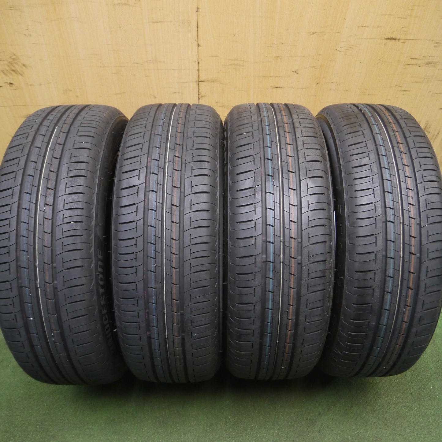 *送料無料* 新車外し！23年★トヨタ ヤリス Zグレード 純正 185/60R15 ブリヂストン エコピア EP150 15インチ PCD100/4H★4031808Hノ