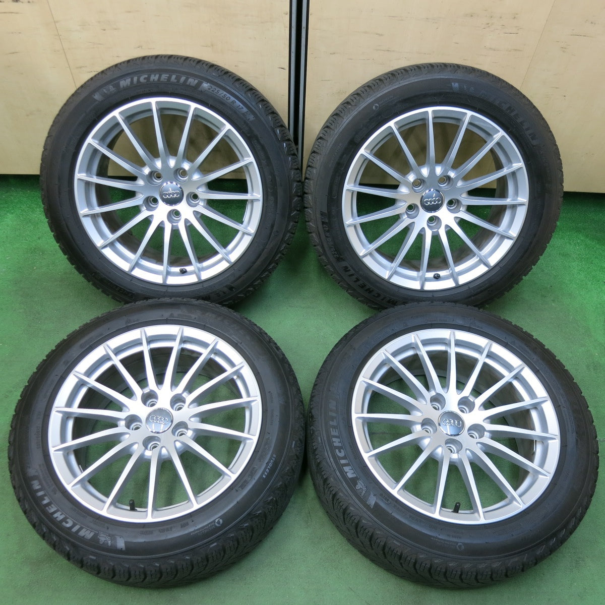 [送料無料] バリ溝！キレイ！9.5分★アウディ A4 A5 純正 225/50R17 スタッドレス ミシュラン X-ICE SNOW 17インチ PCD112/5H★5013004SYス