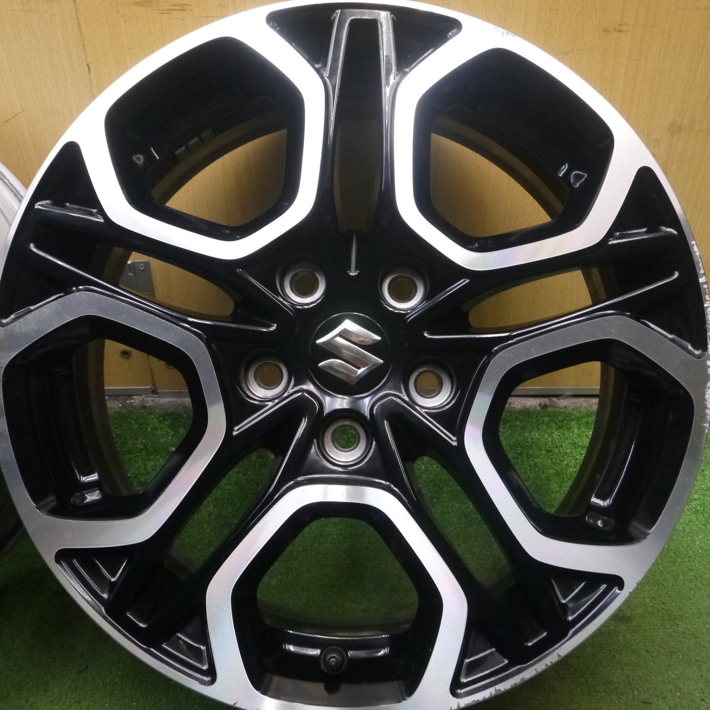 *送料無料* キレイ★スズキ スイフト スポーツ 純正 ホイール 17インチ 17×6.5J PCD114.3/5H★4062603Hホ