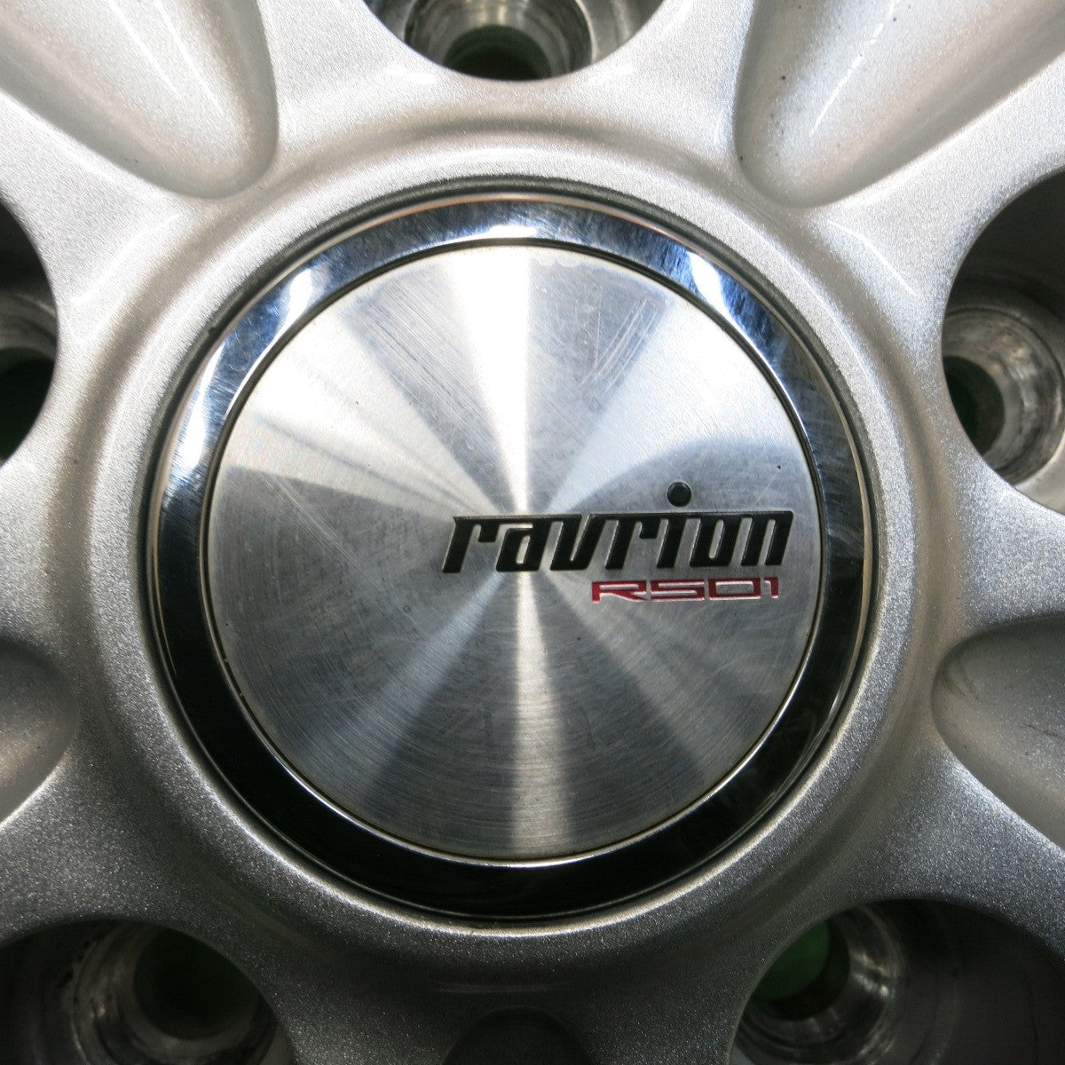 *送料無料* バリ溝！キレイ！9.5分★スタッドレス 195/65R15 グッドイヤー アイスナビ6 ravrion RS01 ラブリオン 15インチ PCD114.3/5H★4040903イス