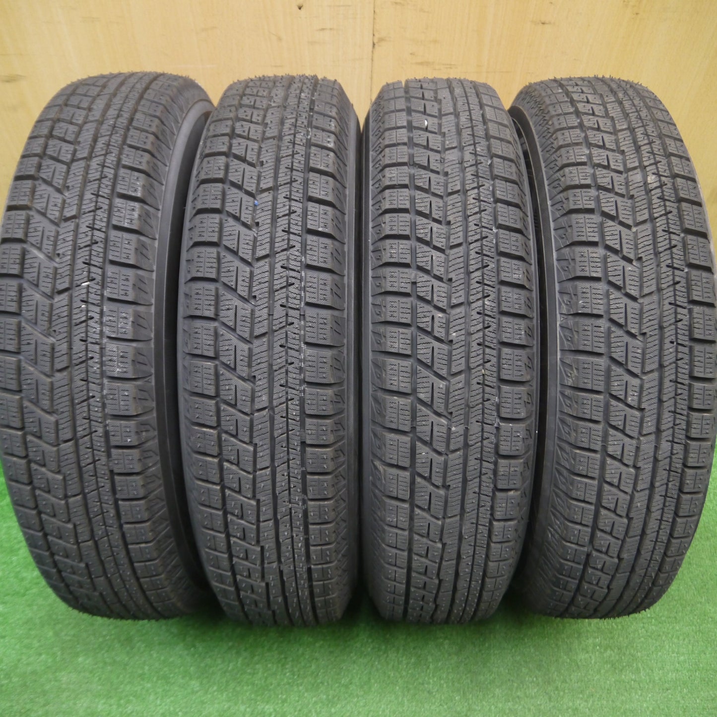 [送料無料] タイヤほぼ未使用！キレイ★スタッドレス 145/80R13 ヨコハマ アイスガード iG60 スチール ホイール 13インチ PCD100/4H★4101605Hス