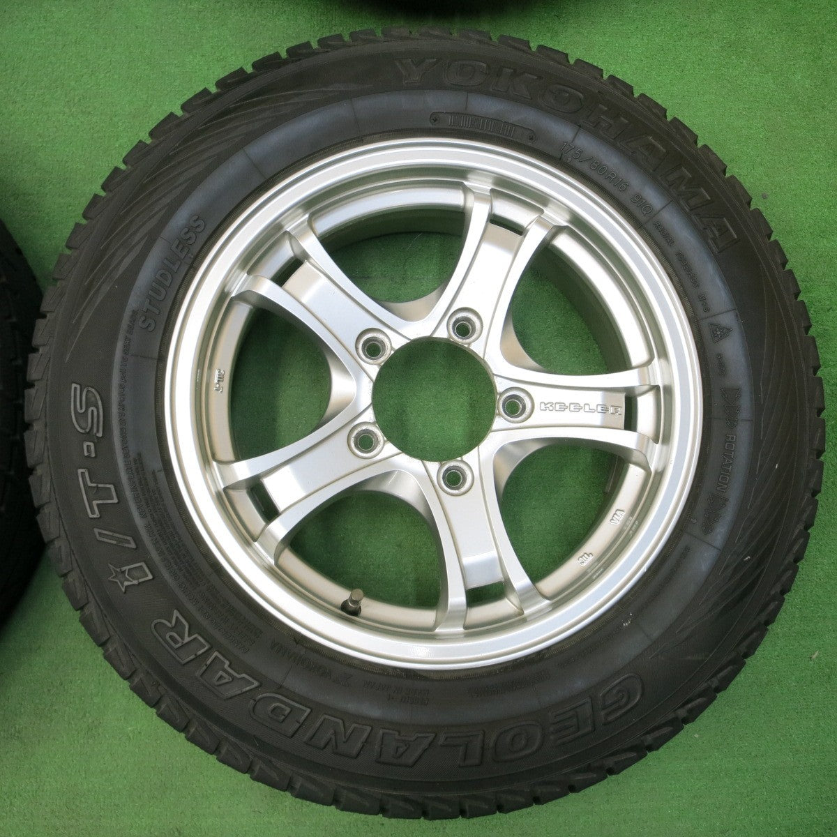 *送料無料* 4本価格★ジムニー 等 KEELER 175/80R16 スタッドレス ヨコハマ ジオランダー i/T-S キーラー 16インチ  PCD139.7/5H★4042802イス