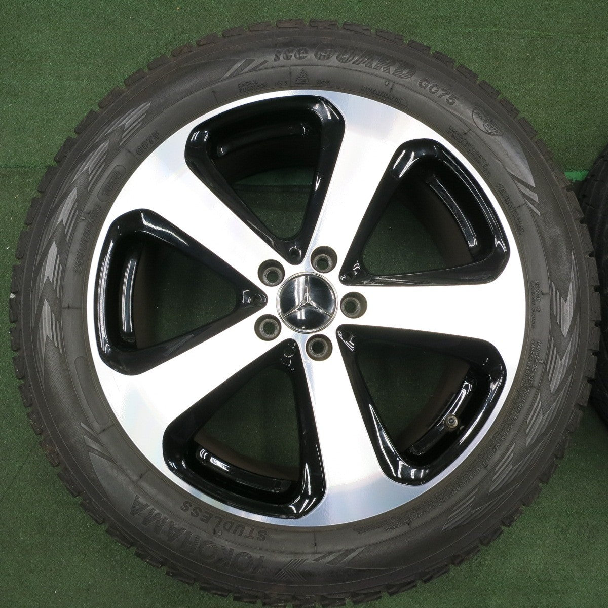 *送料無料* キレイ★ベンツ X253 GLCクラス 純正 235/55R19 スタッドレス ヨコハマ アイスガード G075 19インチ PCD112/5H★4061404NJス