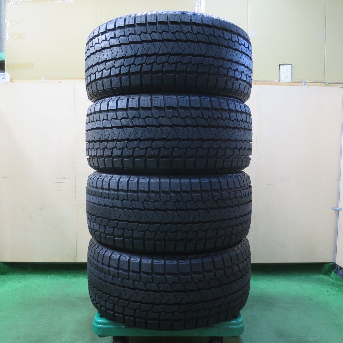 [送料無料] 未使用！21年★スタッドレス 275/40R20 ヨコハマ アイスガード G075 タイヤ 20インチ BMW 等★5011101イスタ