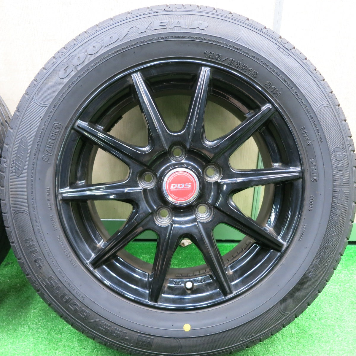 [送料無料] バリ溝！9.5分★195/65R15 グッドイヤー GT-Eco Stage D.O.S. DOS 15インチ  PCD114.3/5H★4100605HAノ