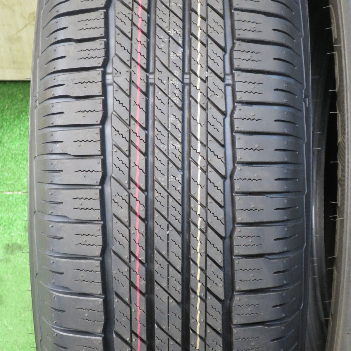 *送料無料* 新車外し！23年★265/70R16 ダンロップ AT23 グラントレック 16インチ タイヤ ランクル プラド サーフ 等★4041003クノタ