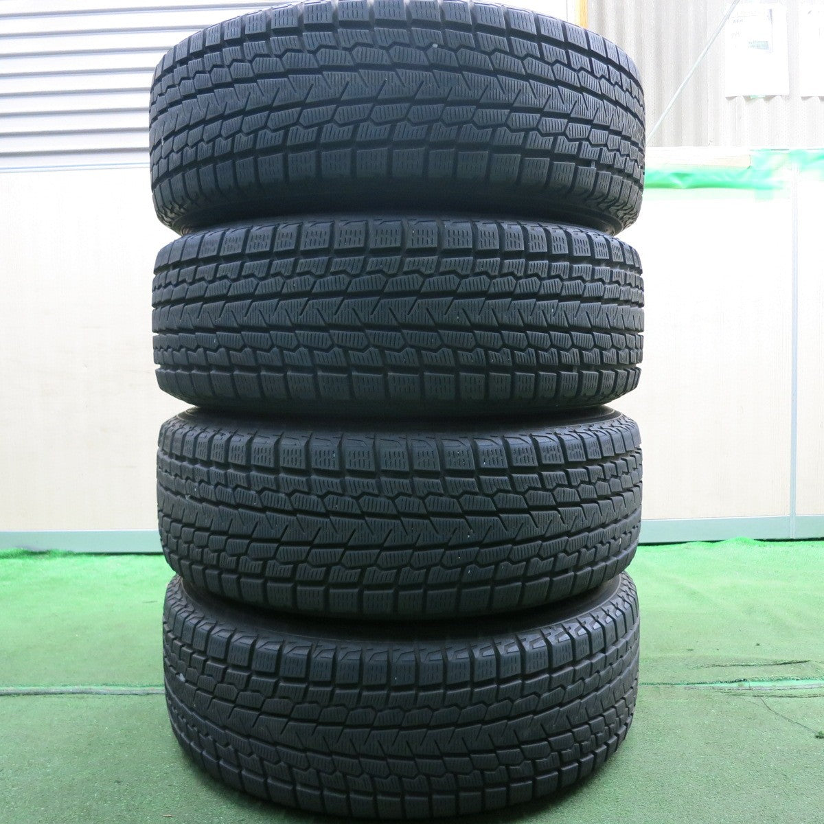 *送料無料* バリ溝！キレイ！9.5分★BMW等 KELLENERS エルツ 225/60R18 スタッドレス ヨコハマ アイスガード G075 ケレナーズ PCD112/5H★4060106HAス