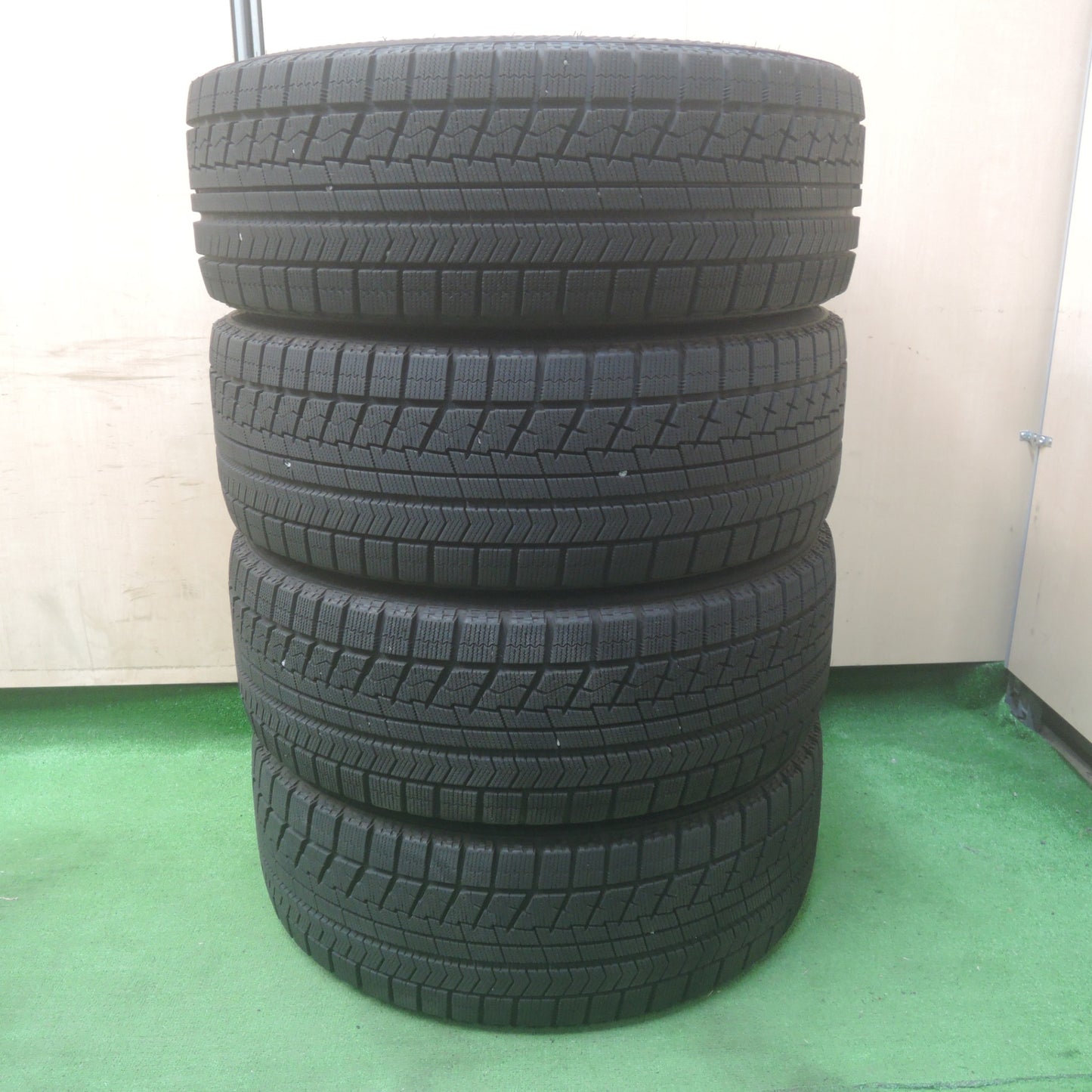 *送料無料* バリ溝！21年！9.5分★レクサス LS用 245/45R20 スタッドレス ブリヂストン ブリザック RFT Lefinada MOTION1 レフィナーダ PCD120/5H★4070401SYス