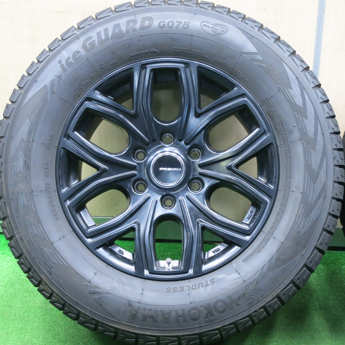 [送料無料] バリ溝！22年！キレイ！9.5分★PREMIX 飛車 265/65R17 スタッドレス ヨコハマ アイスガード G075 プレミックス 17インチ PCD139.7/6H★4120708NJス