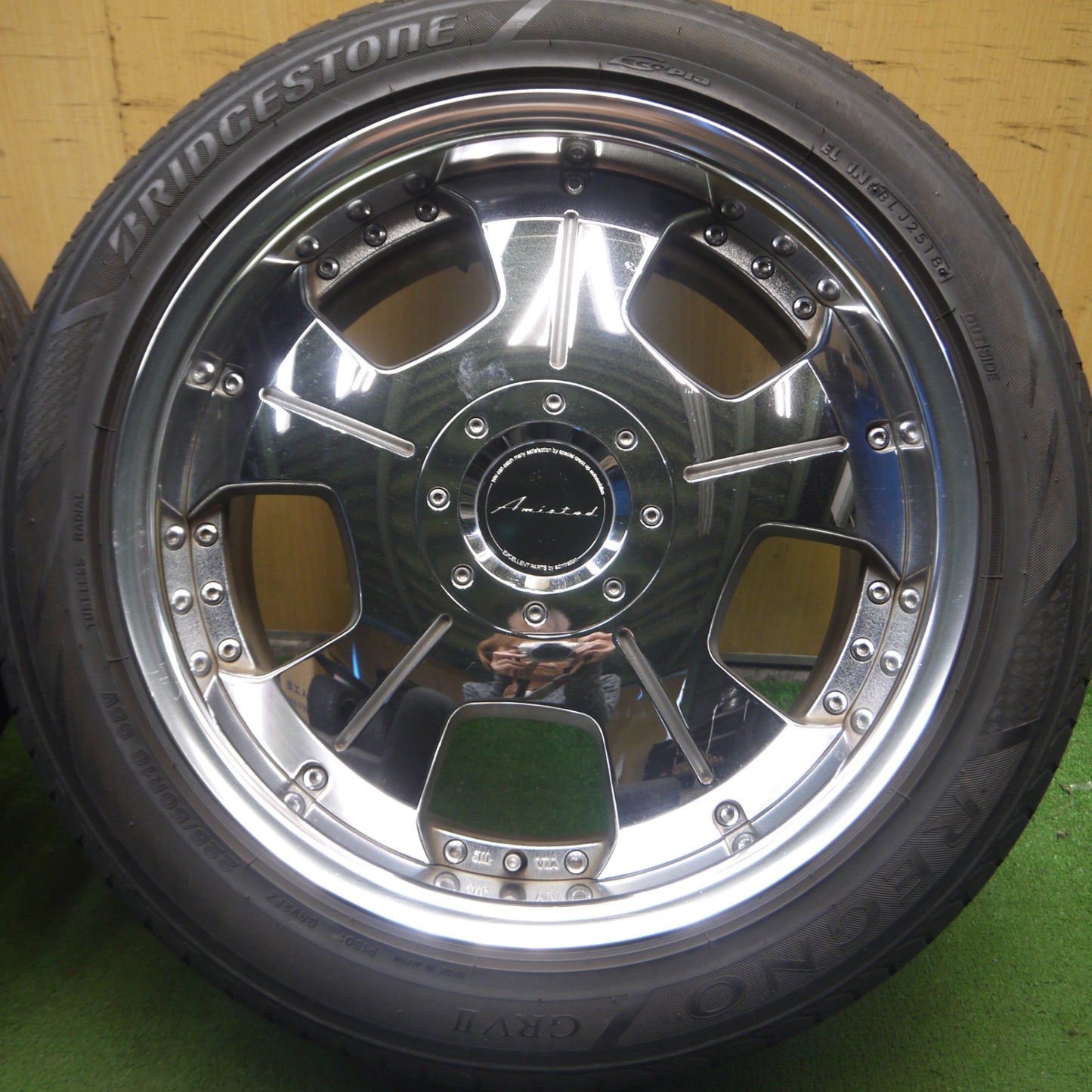 *送料無料* バリ溝！9分★Amistad Grace 225/50R18 ブリヂストン レグノ GRV2 アミスタット 18インチ PCD114.3/5H★4050110Hノ