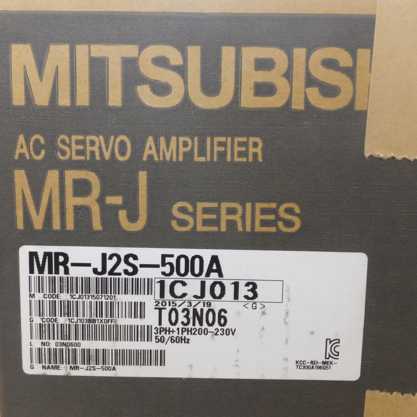 [送料無料] 未使用★三菱 MITSUBISHI サーボアンプ AC SERVO AMPLIFIER MR-J SERIES MR-J2S-500A(3)★
