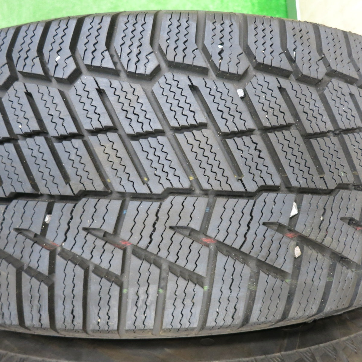 [送料無料] バリ溝！23年！キレイ！9.5分★XV 等 225/60R17 スタッドレス コンチネンタル ノースコンタクト NC6 SCHNEIDER シュナイダー 17インチ PCD100/5H★4102902NJス