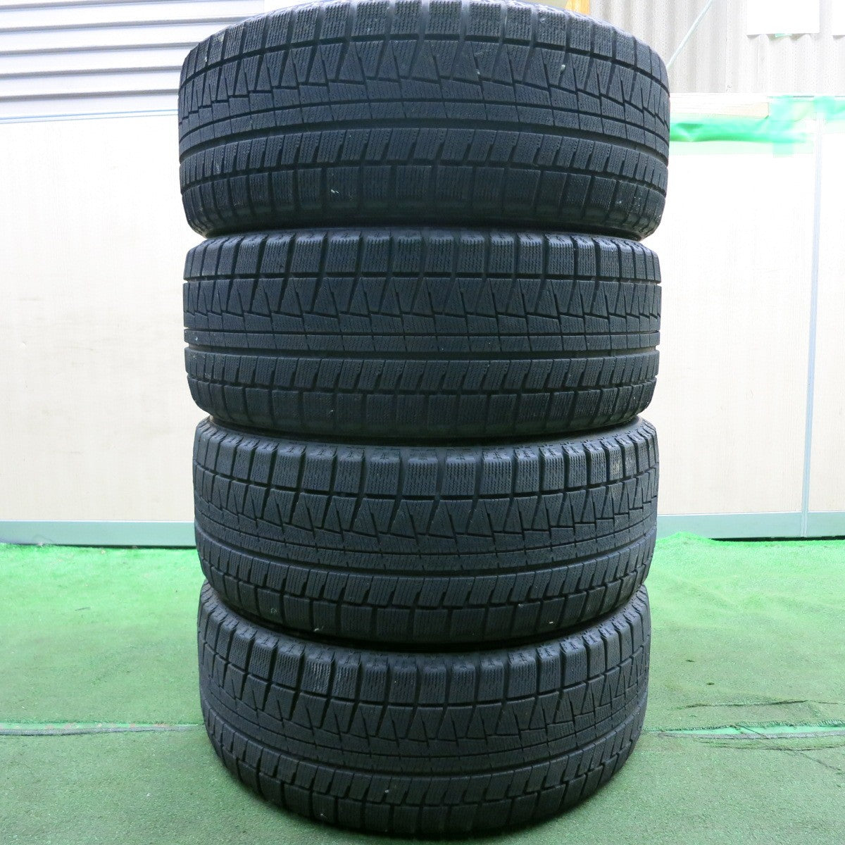 *送料無料* 4本価格★レクサス GS350 純正 225/50R17 スタッドレス ブリヂストン ブリザック REVO GZ 17インチ PCD114.3/5H★4052704HAス