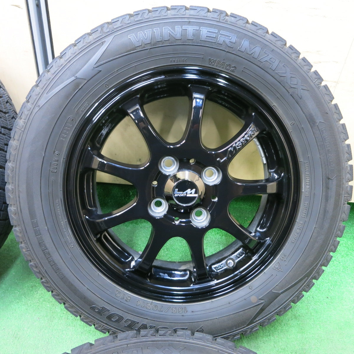 [送料無料] バリ溝！キレイ！9分★スタッドレス LM SPORT 165/70R14 ダンロップ ウインターマックス WM02  LMスポーツ 14インチ PCD100/4H★4111211SYス