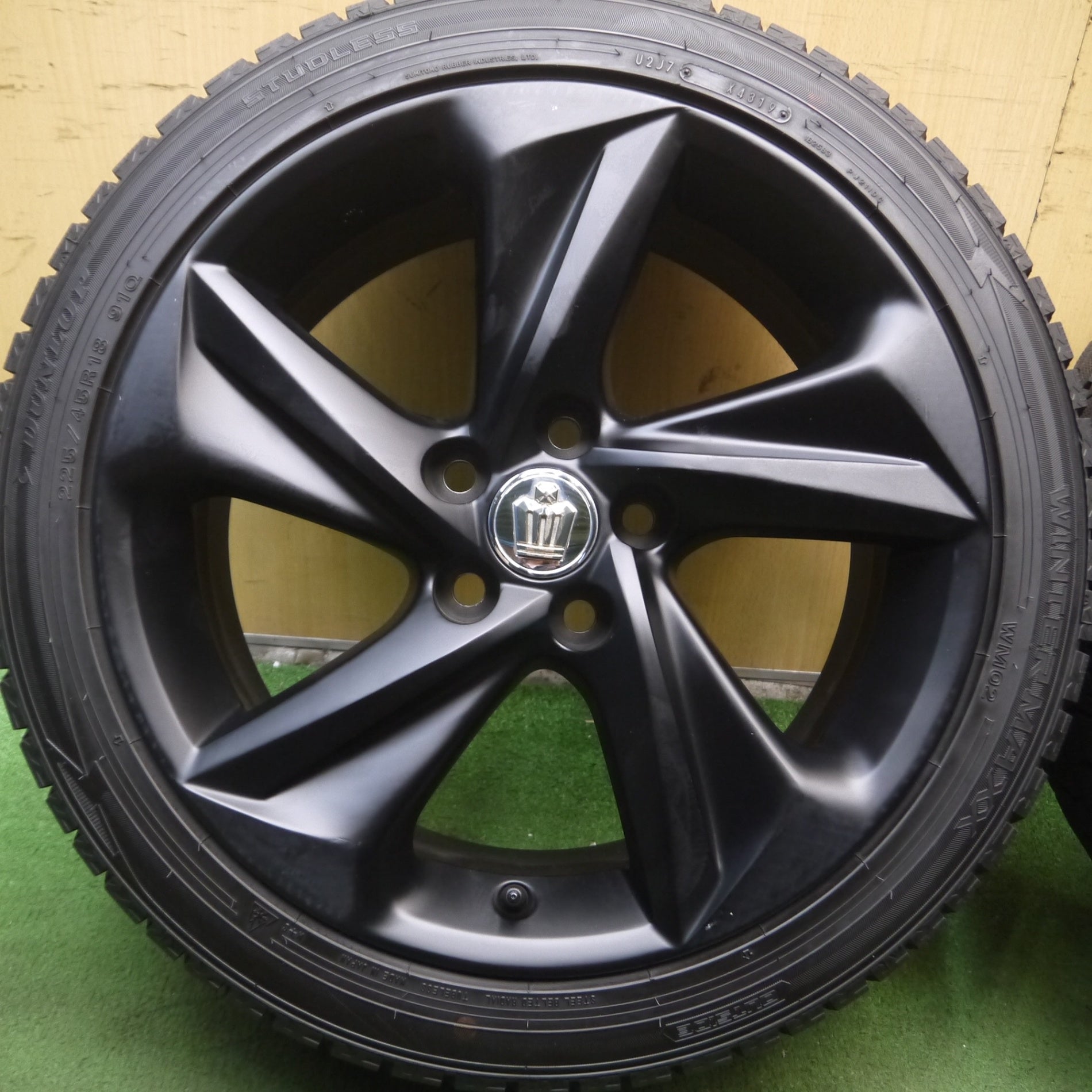 送料無料* バリ溝！9.5分☆トヨタ 220系 クラウン RS 純正 225/45R18 スタッドレス ダンロップ ウインターマックス W |  名古屋/岐阜の中古カー用品・工具の買取/販売ならガレージゲット