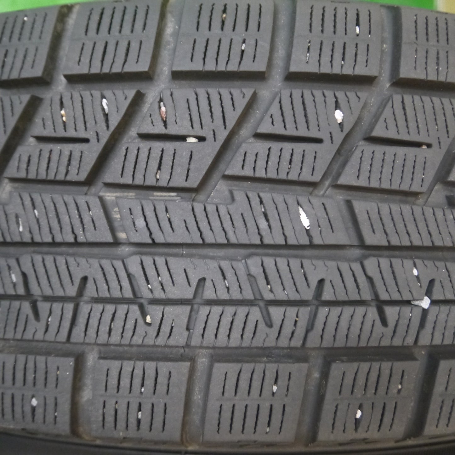 *送料無料* バリ溝！20年！キレイ！8.5分★スタッドレス 195/65R16 ヨコハマ アイスガード iG60 GRASS グラス 16インチ PCD100/4H★4082603Hス