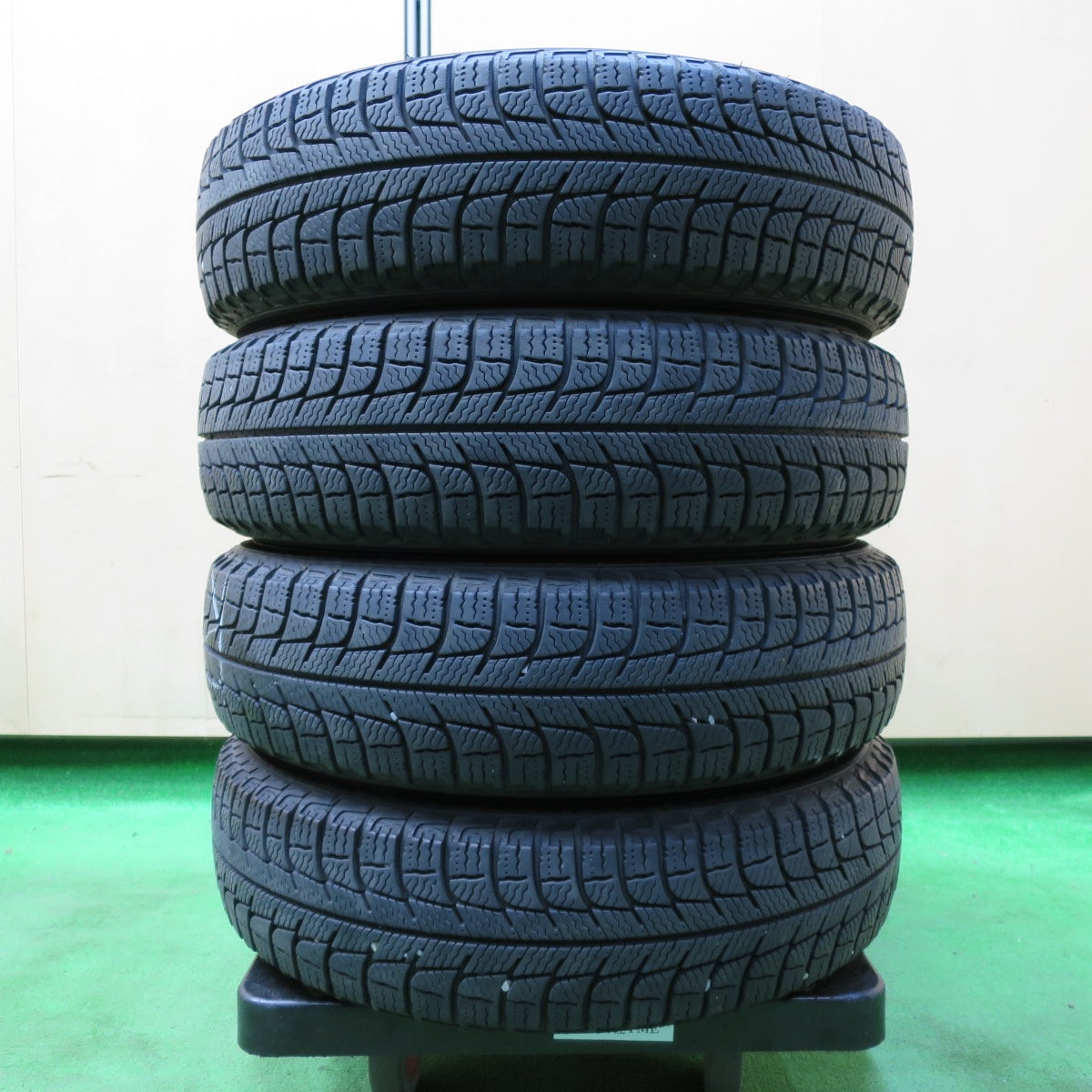 *送料無料* 4本価格★ホンダ N-WGN 純正 155/65R14 スタッドレス ミシュラン X-ICE XI3 Nワゴン  PCD100/4H★4060904イス