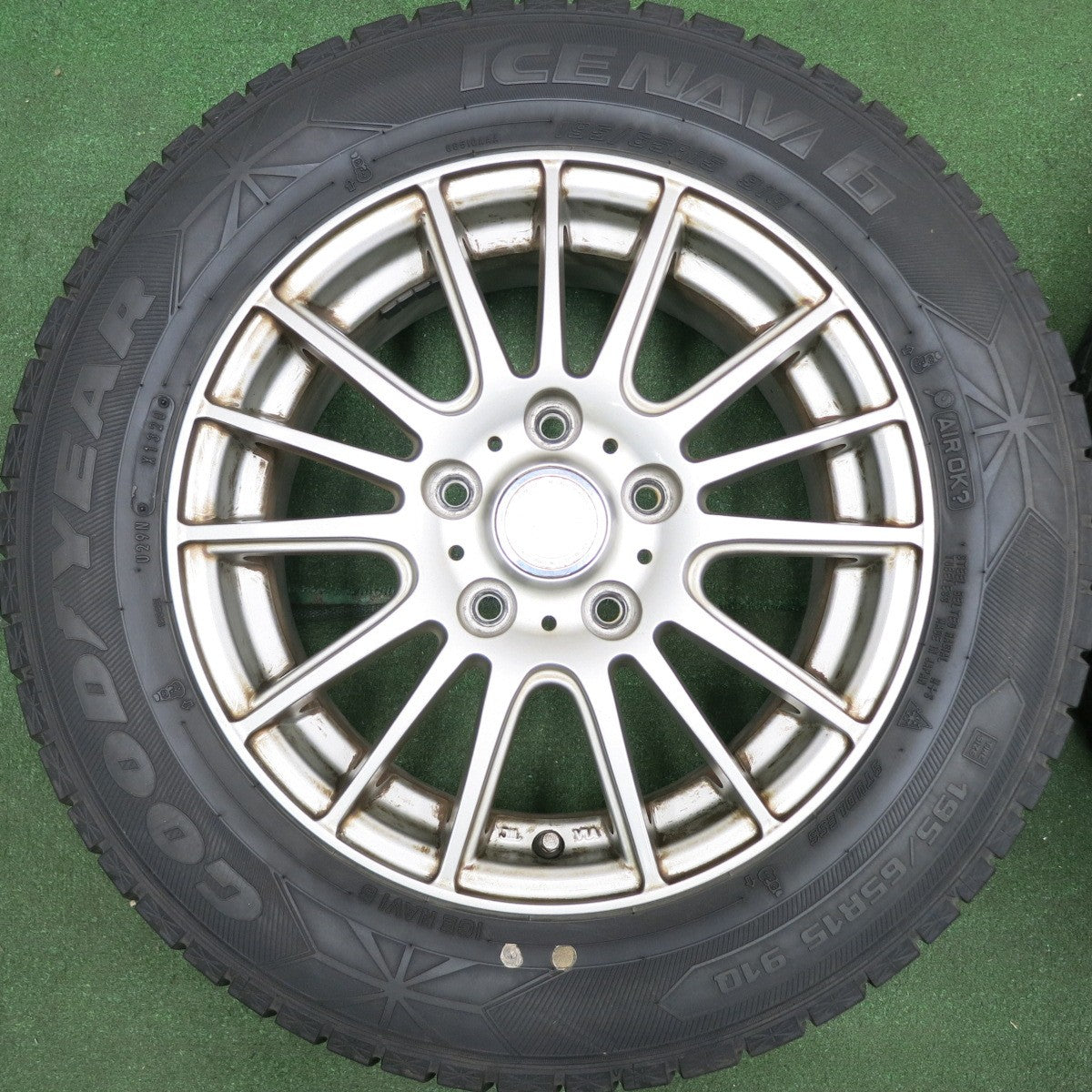 *送料無料* 4本価格！21年★スタッドレス 195/65R15 グッドイヤー アイスナビ7 ravrion selzer ラブリオン 15インチ PCD114.3/5H★4070503HAス