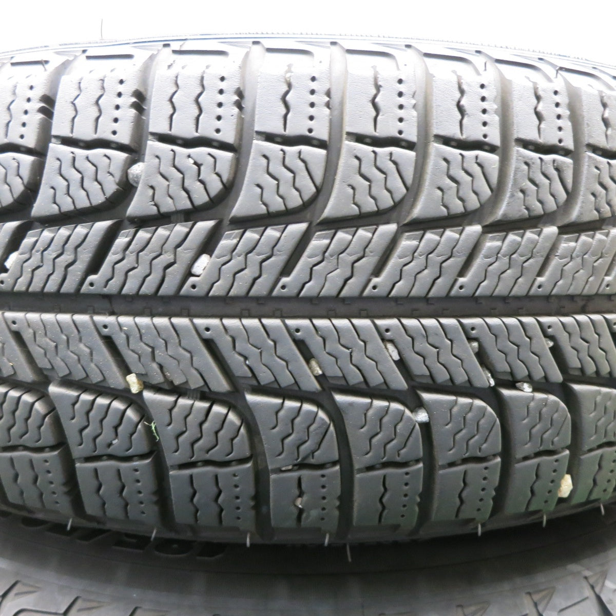 *送料無料* バリ溝！キレイ！8.5分★スタッドレス 185/70R14 ミシュラン X-ICE XI3 GMach 14インチ  PCD100/4H★4040301NJノ