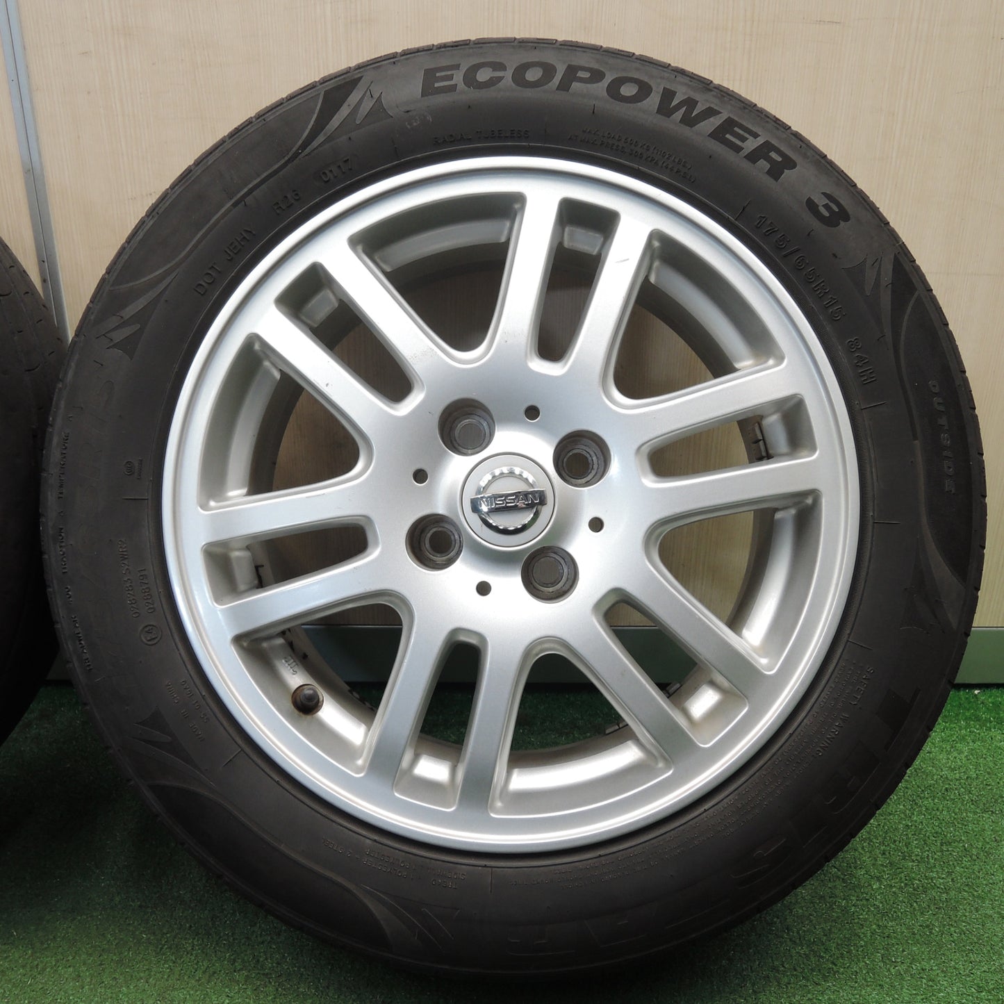 *送料無料* 4本価格★日産 ノート キューブ 等 純正 175/65R15 トライスター ECOPOWER3 15インチ PCD100/4H★4030301NJノ