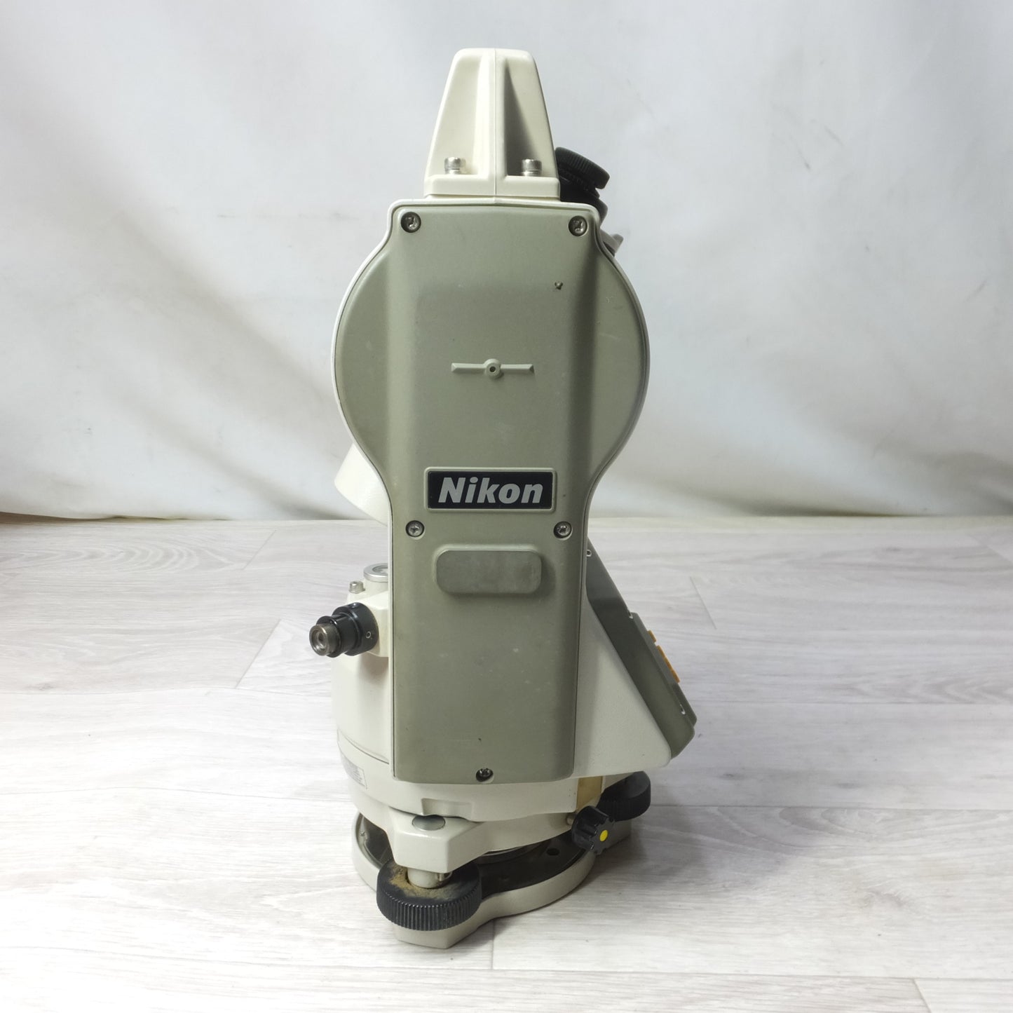 [送料無料] ◆ニコン 電子 セオドライト トランシット 測量 測定 NE-20SC Nikon◆