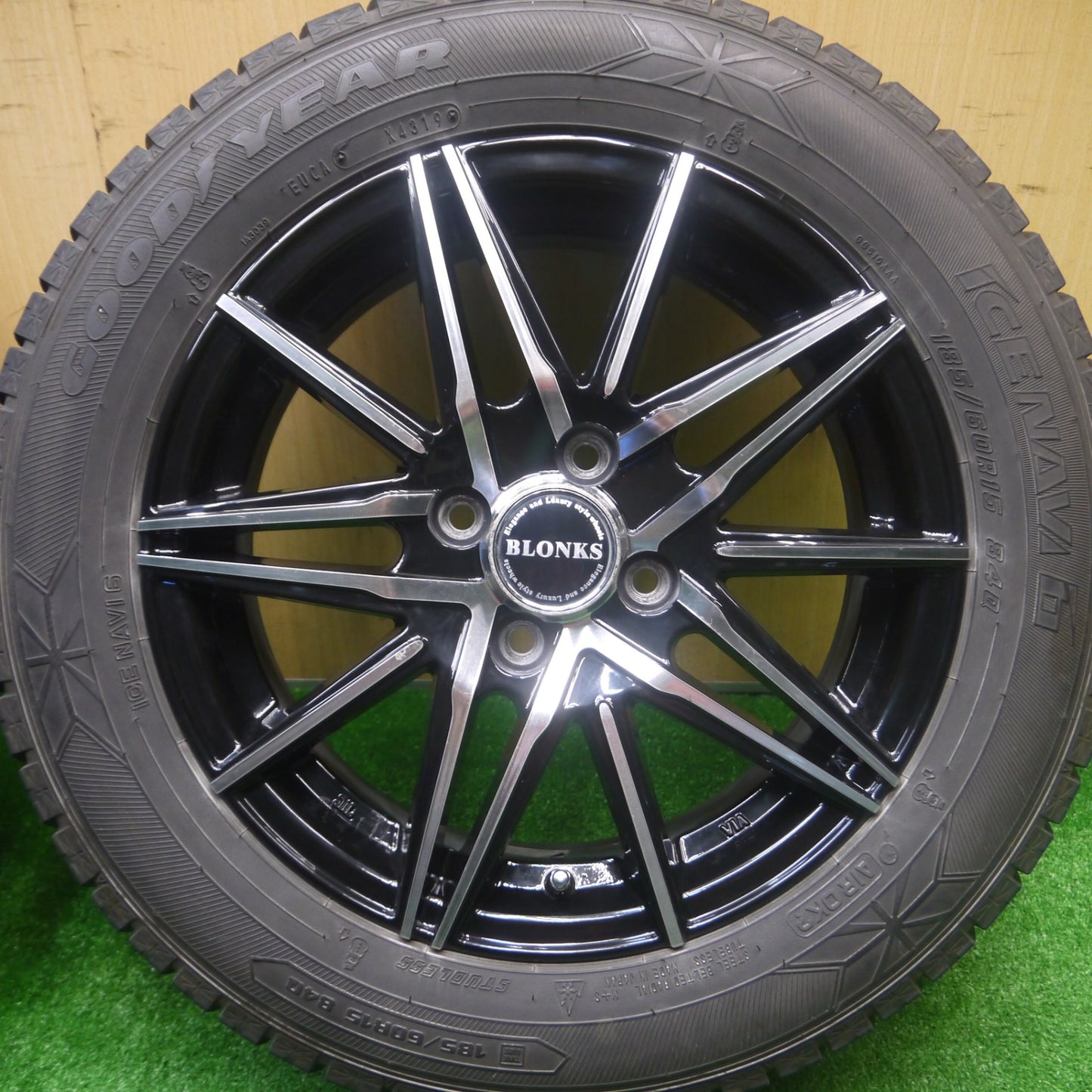 *送料無料* 4本価格★スタッドレス 185/60R15 グッドイヤー アイスナビ6 BLONKS ブロンクス 15インチ PCD100/4H★4090201Hス