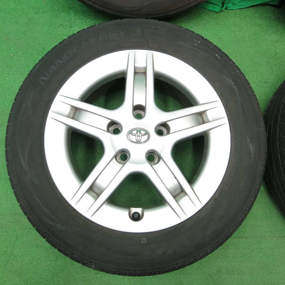 *送料無料* 4本価格★トヨタ SAI サイ 純正 205/60R16 トーヨー ナノエナジー3 プラス 16インチ PCD114.3/5H★4050704ナノ