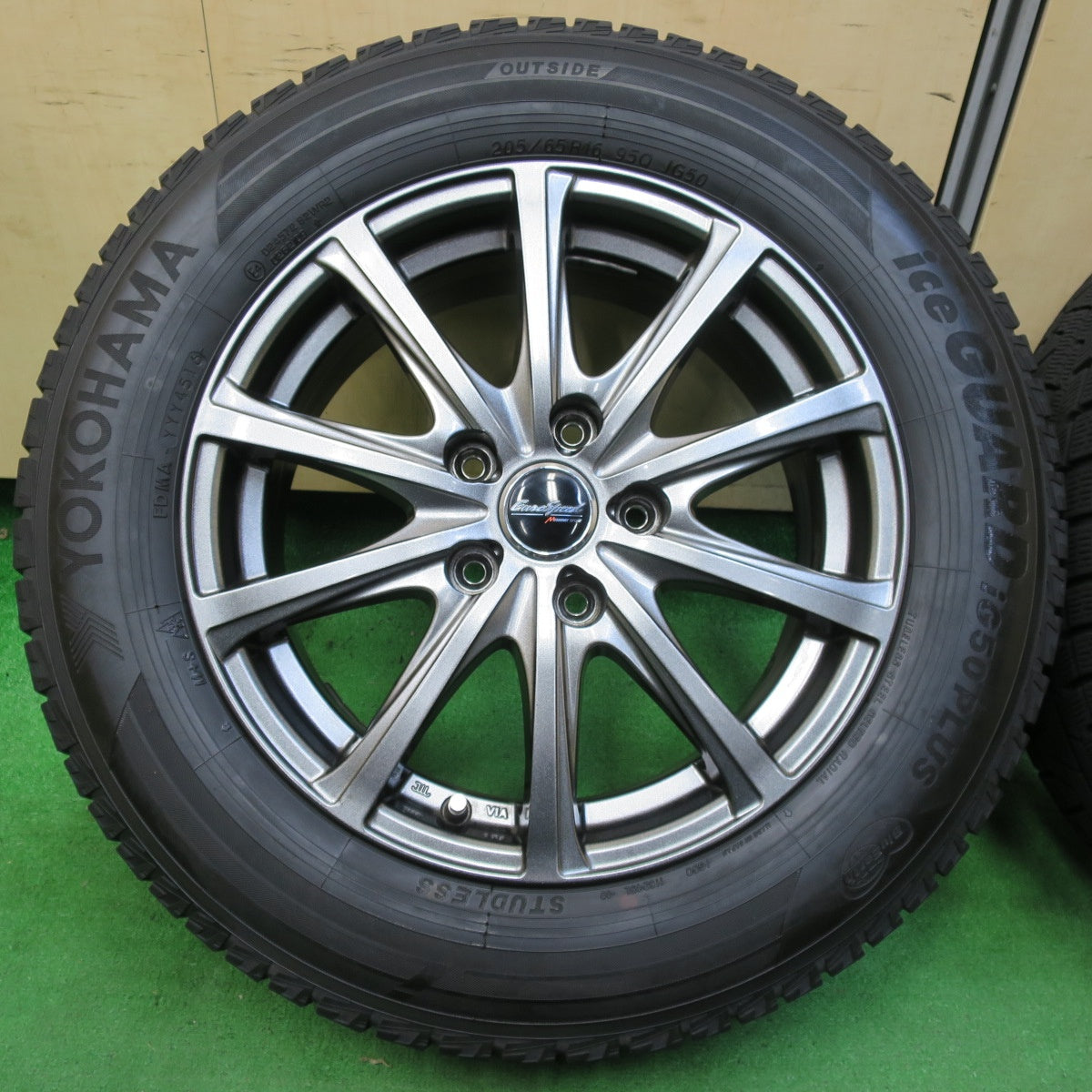 *送料無料* バリ溝！キレイ！9分★スタッドレス 205/65R16 ヨコハマ アイスガード iG50 プラス EuroSpeed MANARAY SPORT PCD114.3/5H★4070203イス