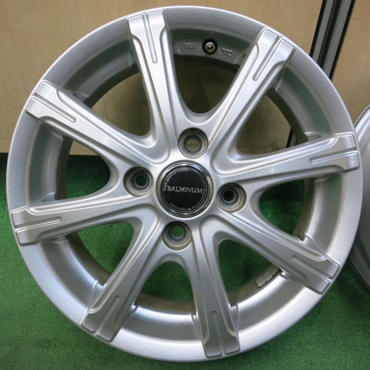 [送料無料] キレイ★BALMINUM バルミナ 14インチ ホイール 14×4.5J PCD100/4H★4103107SYホ