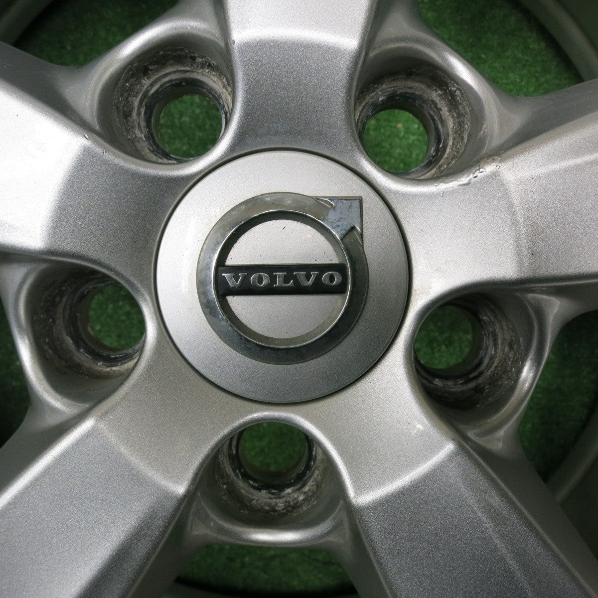 [送料無料] キレイ★ボルボ V40 純正 205/55R16 スタッドレス ミシュラン X-ICE3+ 16インチ PCD108/5H★4122001NJス